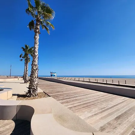 T2 Climatisé Avec Balcon, Parking Privé, 4 Couchages, Centre Narbonne-plage, Proche - Fr-1-409-65 * Narbonne
