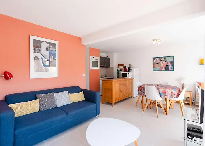 T2 Climatise Avec Balcon, Parking Prive, 4 Couchages, Centre Narbonne-plage, Proche - Fr-1-409-65 Διαμέρισμα