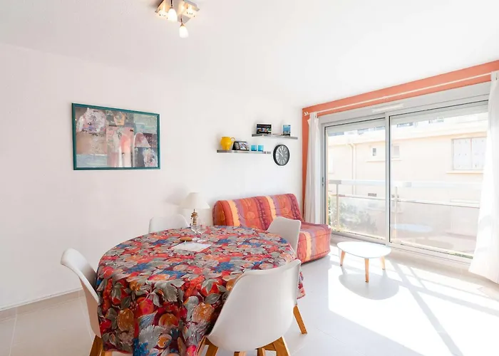 Διαμέρισμα T2 Climatise Avec Balcon, Parking Prive, 4 Couchages, Centre Narbonne-plage, Proche - Fr-1-409-65 *