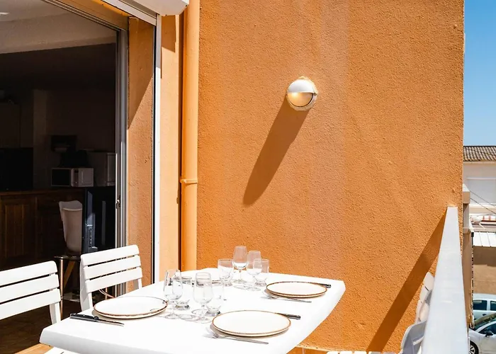 T2 Climatise Avec Balcon, Parking Prive, 4 Couchages, Centre Narbonne-plage, Proche - Fr-1-409-65 Διαμέρισμα